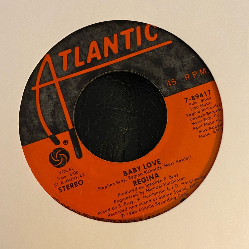 Regina "Baby Love" 1986 Atlantic Records 45 RPM 7" Vinyl Record collectible - Picture 5 of 6